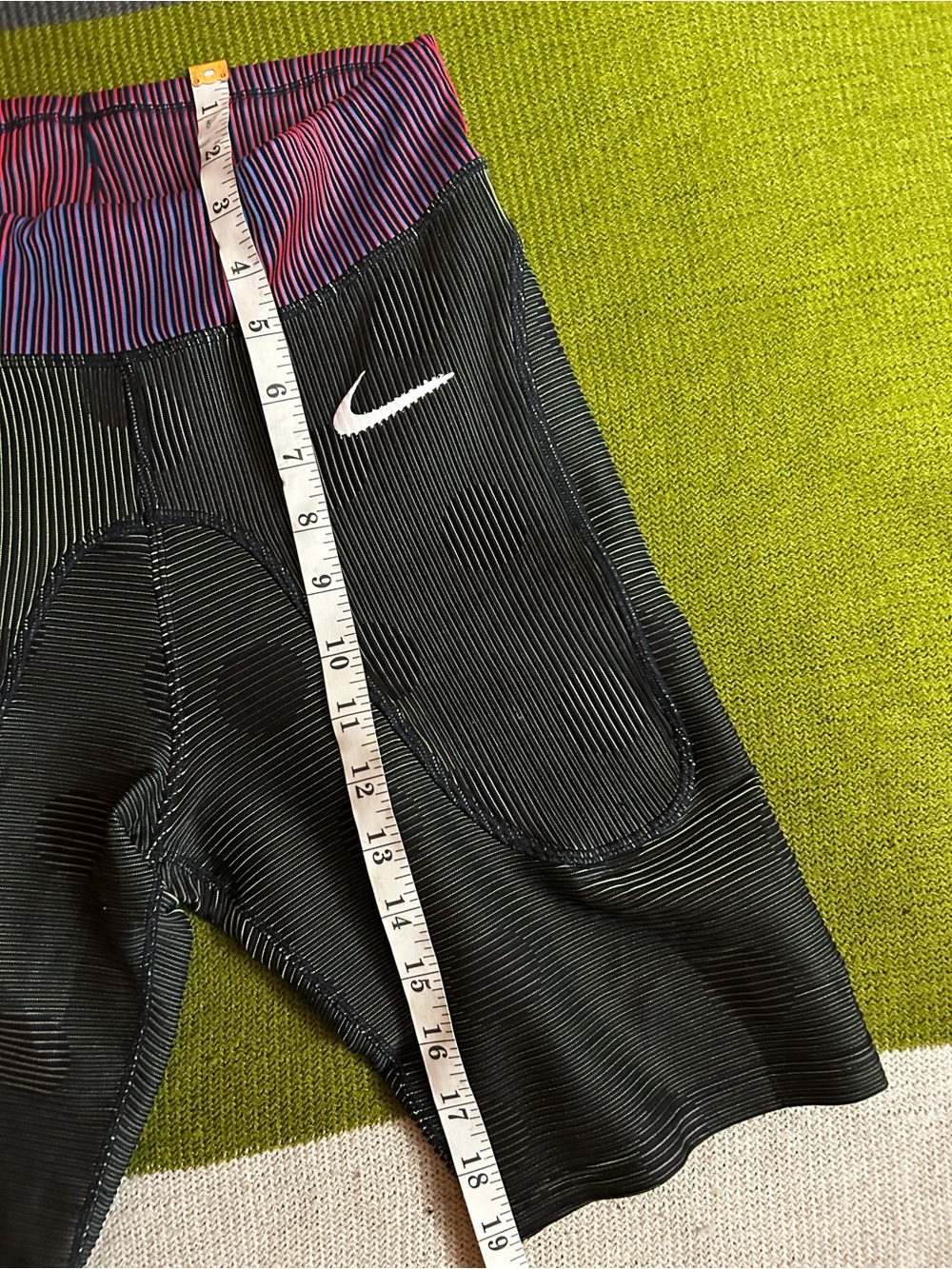 Nike x Off-White Collab (Limited Release) Women's Tight Shorts 2021 SZ SM - Picture 15 of 16